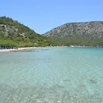 And Sea Λίμνη Βουλιαγμάνης