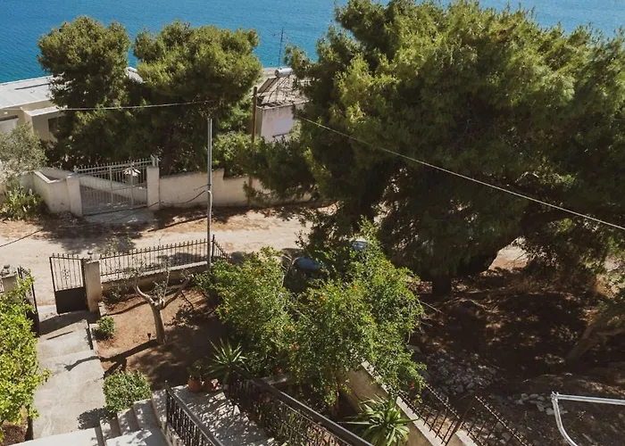 And Sea * Озеро Вульягмени