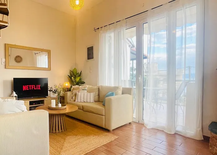 And Sea Nyaraló Vuliagménisz-tó